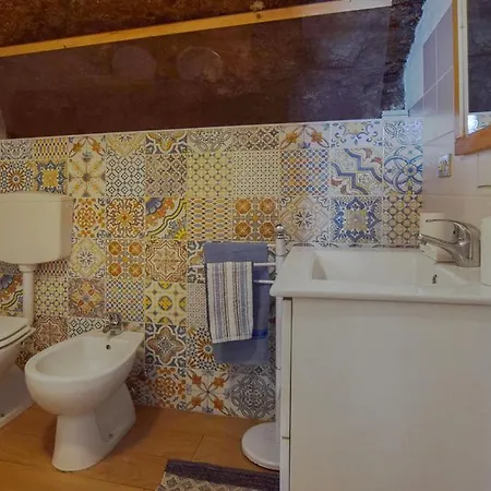 Casa Del Borgo Dom wakacyjny Motta San Giovanni